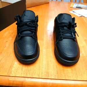 Jordan Men's Black Sneakers Air Jordan 1 Low Mens Size 11